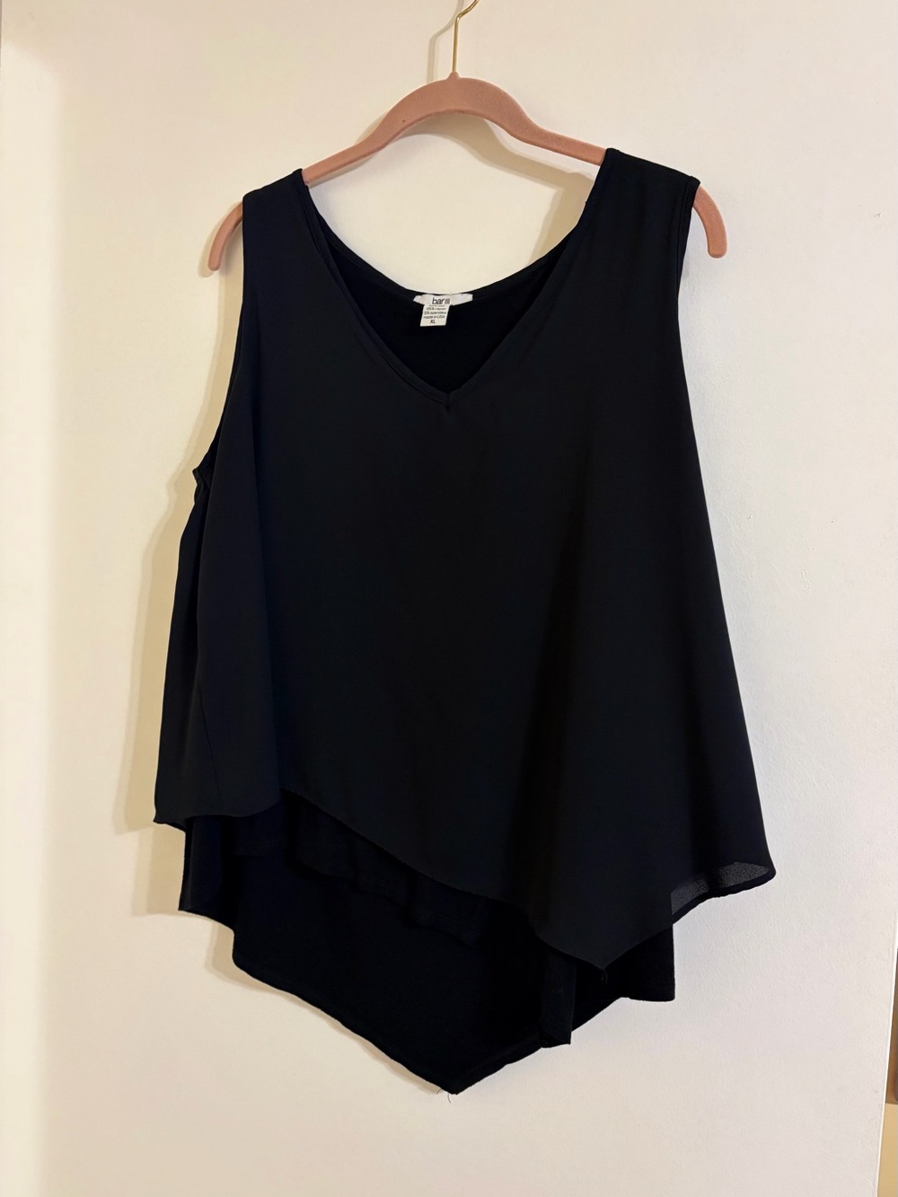 Bar III Black Layered V-Neck Tank. Size XL. EUC